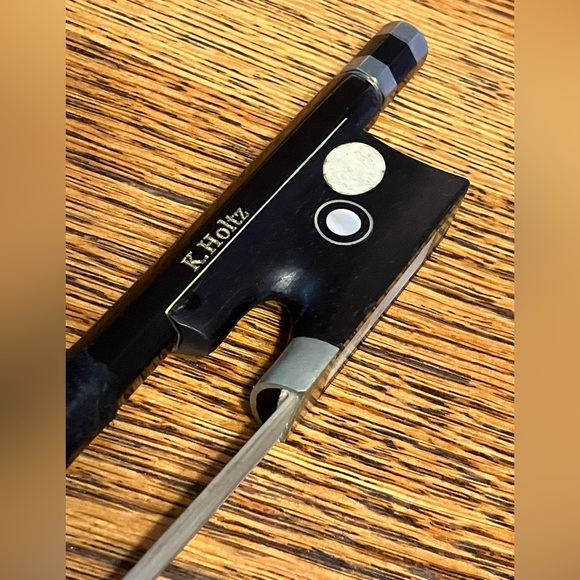 Samuel Eastman VL100 4/4 orchestra violin with hard case bow rosin etc. - Picture 6 of 15